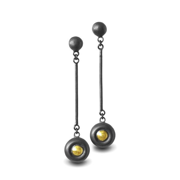 rounded-black-and-gold-earrings